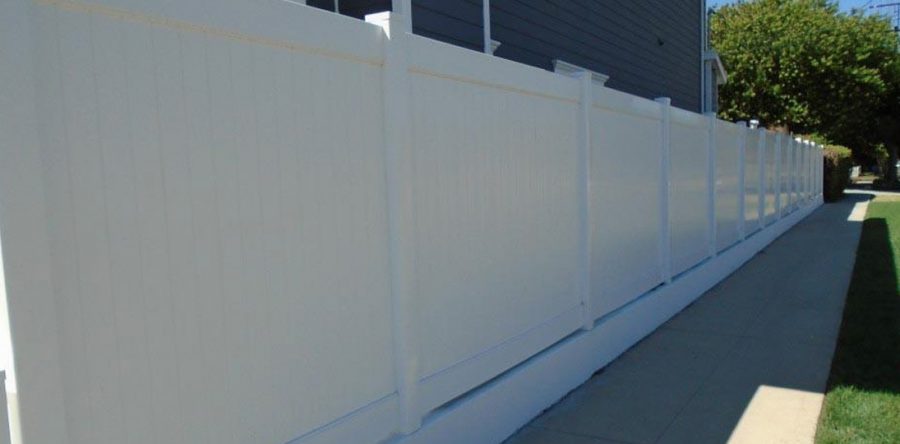 Vinyl Privacy Fencing